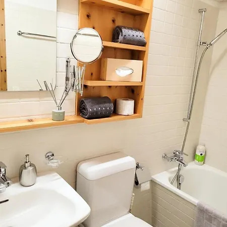 Apartment Curtins18 By Interhome *