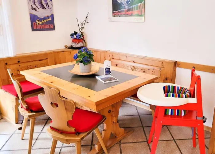 Curtins18 By Interhome *